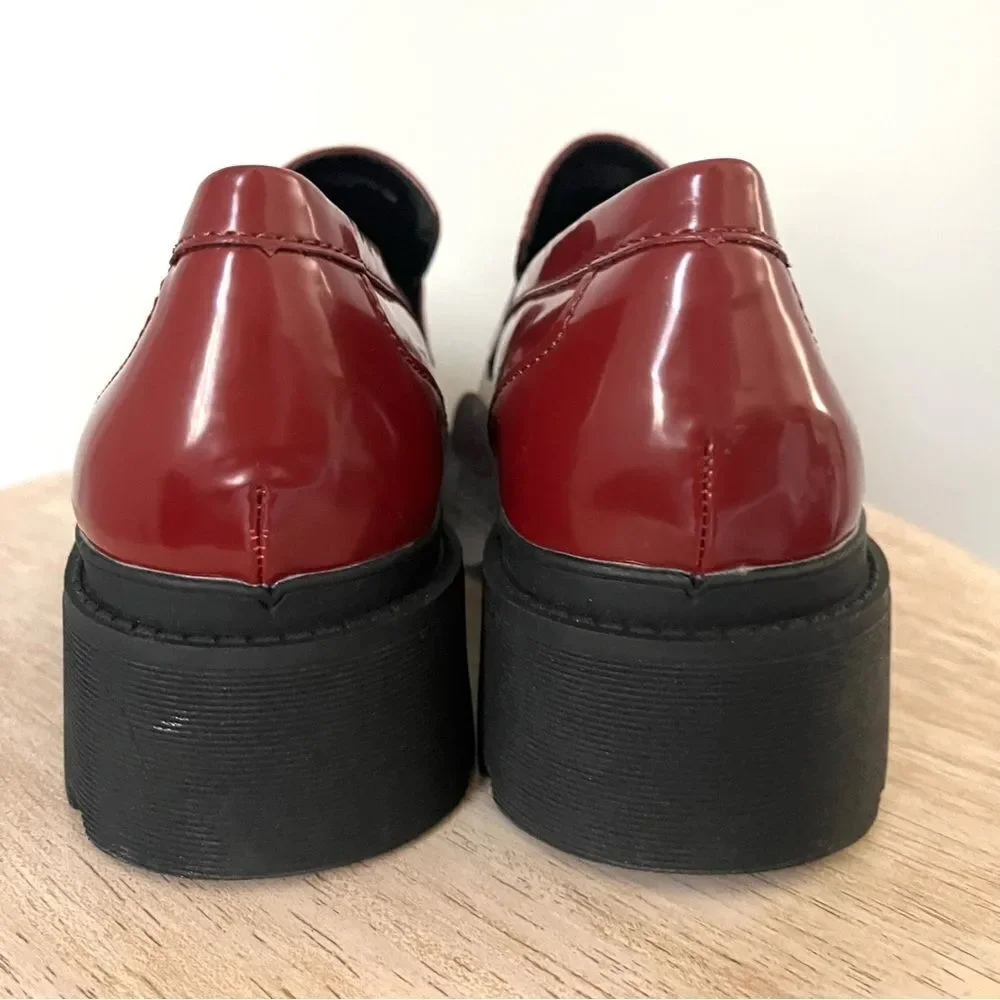 Blondo Waterproof Lug Sole Patent Leather‎ Burgundy LoaFERS NWOB - Picture 4 of 9
